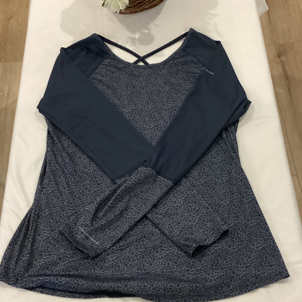 Columbia Dark Blue Patterned Women's Top